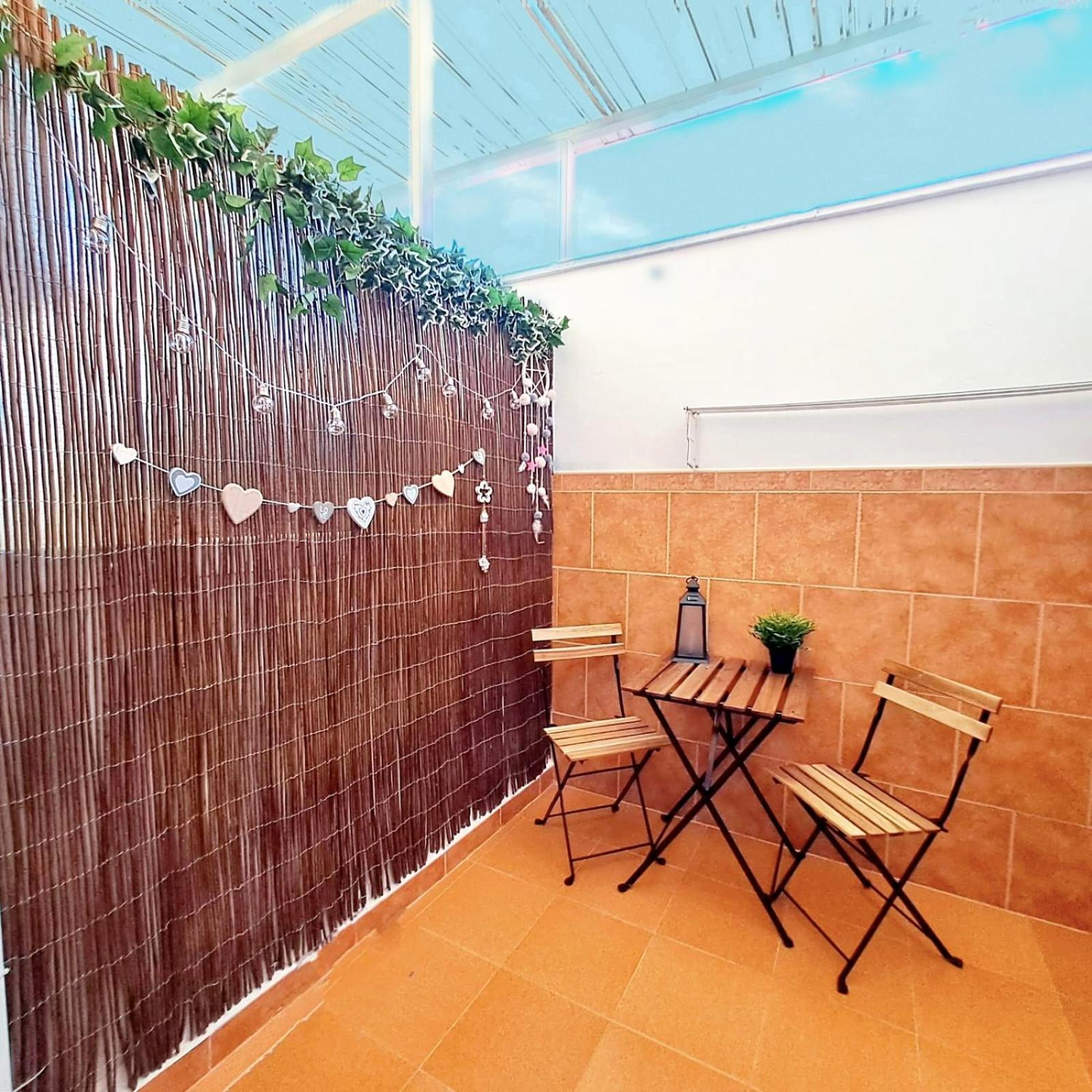 Apt. Cerca De La Playa Y Airport 马拉加 外观 照片